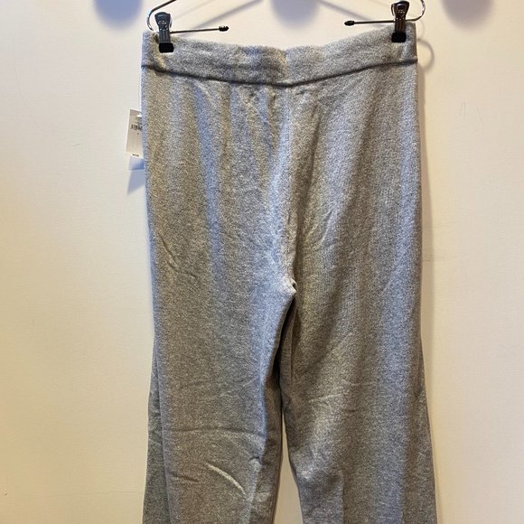 GAP soft pants - Picture 3 of 3
